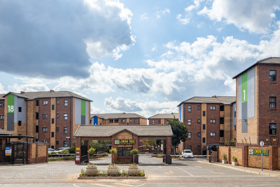 7 Reasons to Invest in Lemon Tree Apartments Central Development