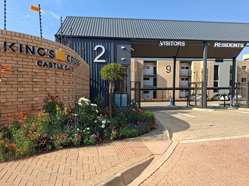 Castle Gate apartments in Waterkloof Ridge